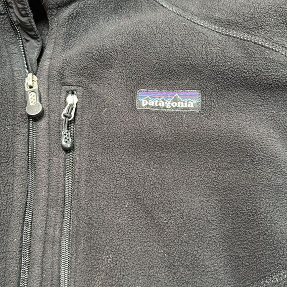 Patagonia Men’s Black R2 Zip Up Synchilla Jacket Large - Picture 2 of 5